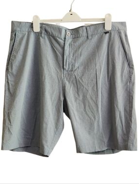 Travis Mathew Men's Light Blue Gray Flat-Front Golf Shorts